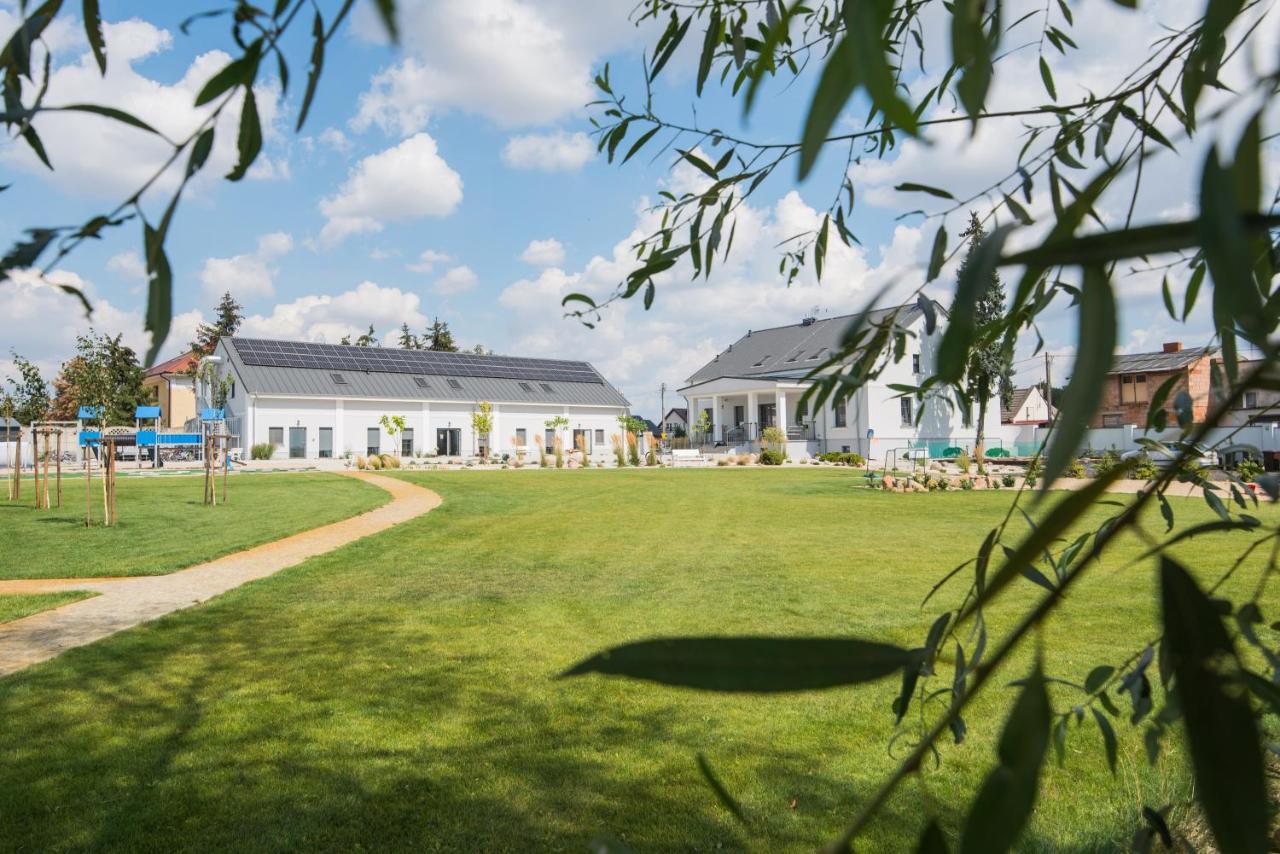 Folwark Matecznik Villa Sedzinko Kültér fotó